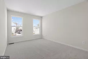 886 S York Dr, Downingtown, PA 19335 - Photo 31