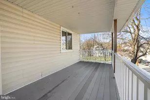 6 Emmett St, Phoenixville, PA 19460 - Photo 5