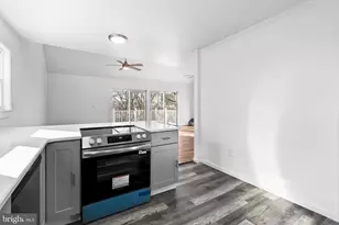 6 Emmett St, Phoenixville, PA 19460 - Photo 13