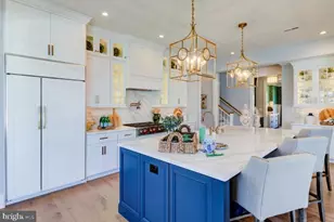 718 Waterloo, Devon, PA 19333 - Photo 5