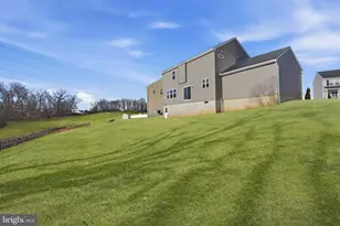 28 Pelham Dr, Coatesville, PA 19320 - Photo 25