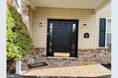 1144 Wendler Circle, Pottstown, PA 19465 - Photo 3