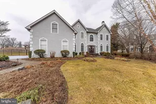 300 Bell Ct, Exton, PA 19341 - Photo 5