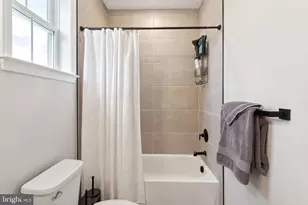 153 Morgan St, Phoenixville, PA 19460 - Photo 19