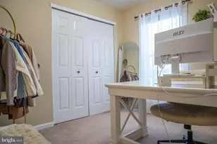 117 N Savanna Dr, Pottstown, PA 19465 - Photo 15