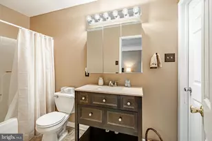 300 Revere Ct, Coatesville, PA 19320 - Photo 17