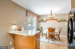 300 Revere Ct, Coatesville, PA 19320 - Photo 11