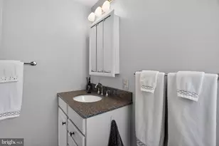 305 N Lake Dr, Downingtown, PA 19335 - Photo 25