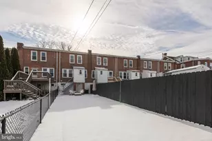 319 4th Ave, Phoenixville, PA 19460 - Photo 39