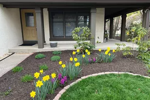 201 Springhouse Pond, Chesterbrook, PA 19087 - Photo 5