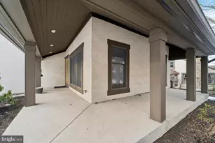 201 Springhouse Pond, Chesterbrook, PA 19087 - Photo 3