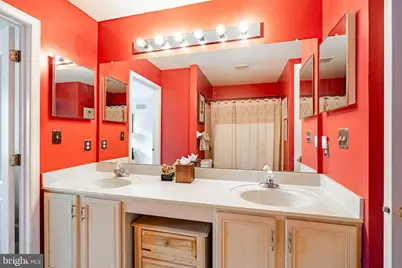 19 Founders Way, Downingtown, PA 19335 - Photo 35