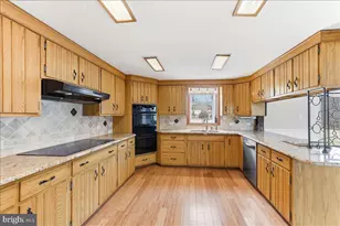 212 W Woodview Rd, West Grove, PA 19390 - Photo 15