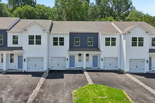 204 Derby Dr, Coatesville, PA 19320 - Photo 1