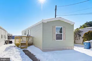 7 Highland Ct Rd, Parkesburg, PA 19365 - Photo 1