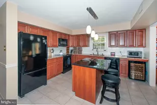 1016 Winding River Ln, Phoenixville, PA 19460 - Photo 13