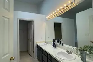 21 Meadowview Dr, Elverson, PA 19520 - Photo 9