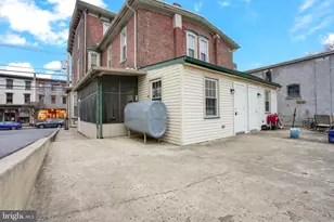 72 N Main St, Spring City, PA 19475 - Photo 25