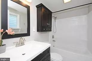 220 St Marys St, Phoenixville, PA 19460 - Photo 17