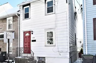 220 St Marys St, Phoenixville, PA 19460 - Photo 1