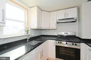 220 St Marys St, Phoenixville, PA 19460 - Photo 15