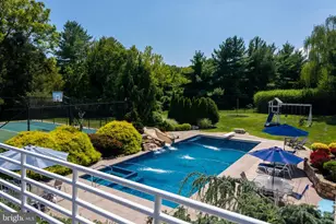 1015 S Wisteria Dr, Malvern, PA 19355 - Photo 19