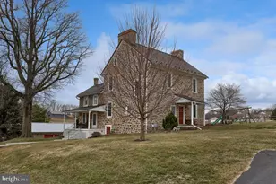 76 S Brick Ln, Elverson, PA 19520 - Photo 39