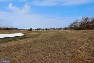 76 S Brick Ln, Elverson, PA 19520 - Photo 93