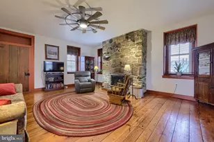 76 S Brick Ln, Elverson, PA 19520 - Photo 11