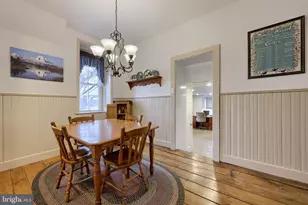 76 S Brick Ln, Elverson, PA 19520 - Photo 3