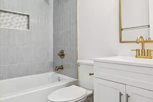 108 E 1st Ave, Parkesburg, PA 19365 - Photo 9