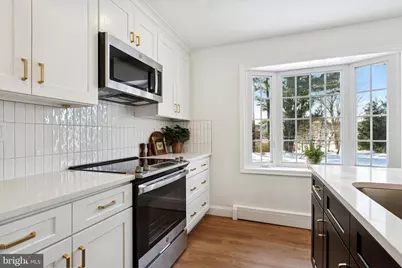 108 E 1st Avenue, Parkesburg, PA 19365 - Photo 7