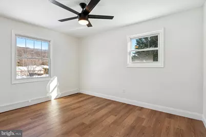 108 E 1st Avenue, Parkesburg, PA 19365 - Photo 13