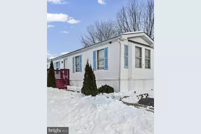 11 Creekside Drive, West Grove, PA 19390 - Photo 1