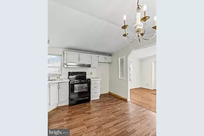 11 Creekside Drive, West Grove, PA 19390 - Photo 5
