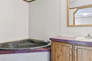 11 Creekside Dr, West Grove, PA 19390 - Photo 25