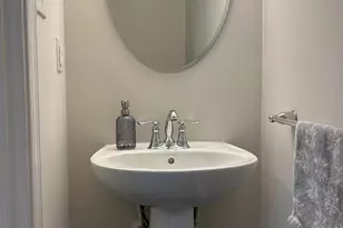 235 Ashburn Rd, Phoenixville, PA 19460 - Photo 5