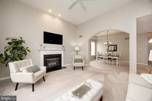 1204 Bellows Ct, Downingtown, PA 19335 - Photo 9