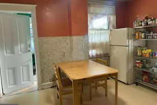 702-704 E Chestnut St, Coatesville, PA 19320 - Photo 5