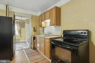 702-704 E Chestnut St, Coatesville, PA 19320 - Photo 17