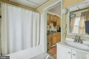 702-704 E Chestnut St, Coatesville, PA 19320 - Photo 19