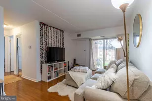 3307 Valley Dr, West Chester, PA 19382 - Photo 5