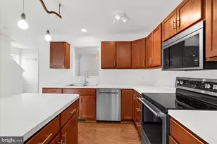 105 N Yeingst Dr, Elverson, PA 19520 - Photo 13