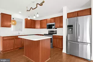 105 N Yeingst Dr, Elverson, PA 19520 - Photo 11