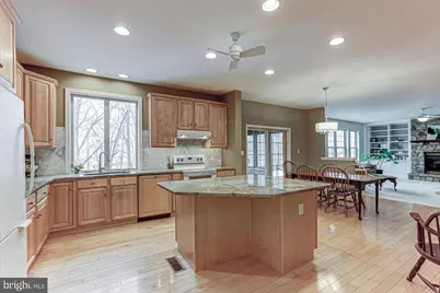 518 Hyde Park Circle, Lincoln University, PA 19352 - Photo 23