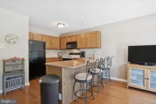 3703 Columbia Ct Way, Newtown Square, PA 19073 - Photo 3