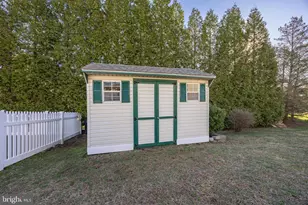 891 Winding River Ln, Phoenixville, PA 19460 - Photo 43