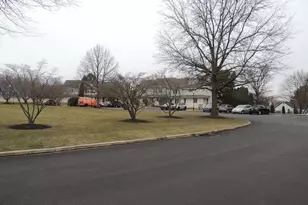 404 Pinebrooke Cir, Downingtown, PA 19335 - Photo 11