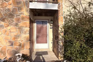 143 Valley Stream Cir, Wayne, PA 19087 - Photo 3