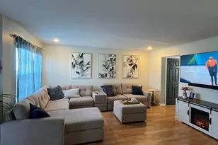 810 Amber Ln, West Chester, PA 19382 - Photo 3